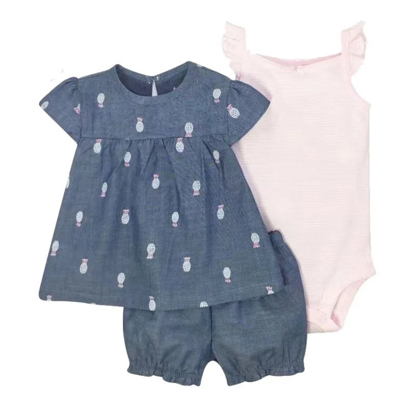 Conjunto Bebê Menina 3 Peças Vestido  com Estampas E Tapa Fralda  E Body  Bordado