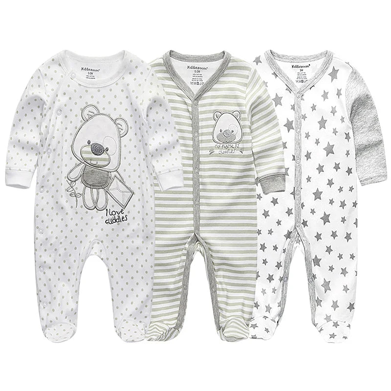 Kit 3 Macacões Bebê com Pezinho Manga Longa e Zíper Frontal Estampados