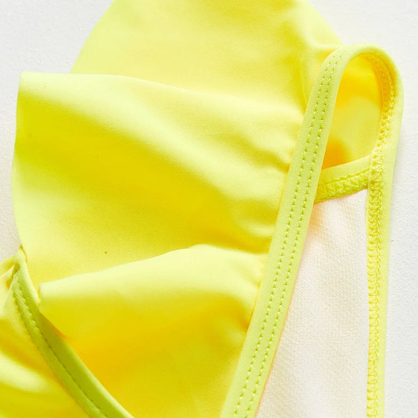 Biquíni Infantil  Menina 2 Peças Top com Babado Amarelo e Calcinha Estampa Tropical