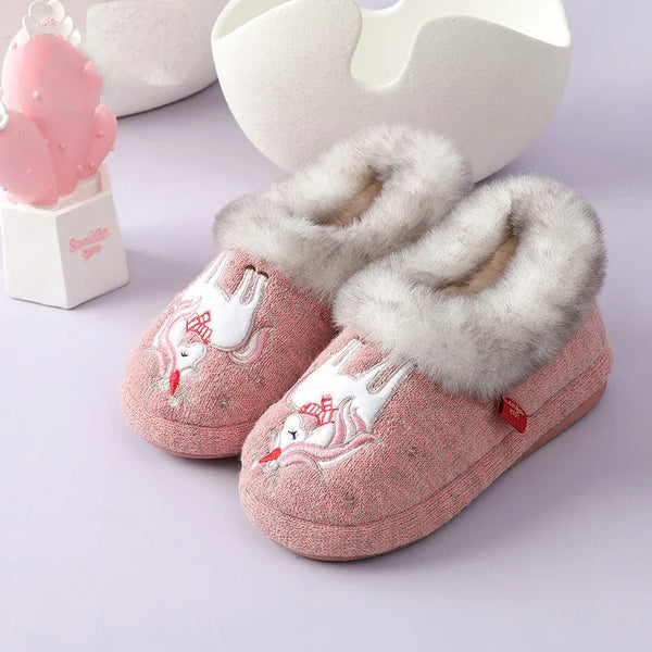 Pantufa Bebê Unissex de Pelúcia com Bordado E Forrada para Inverno