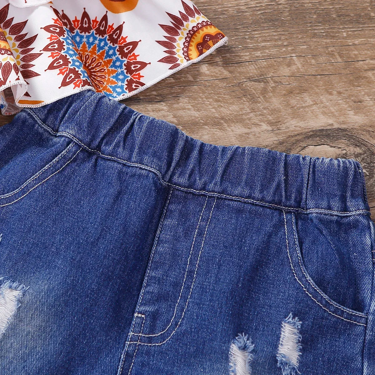 Conjunto Bebê Menina 2 Peças Blusa Alcinha Estampada Floral Boho e Short Jeans