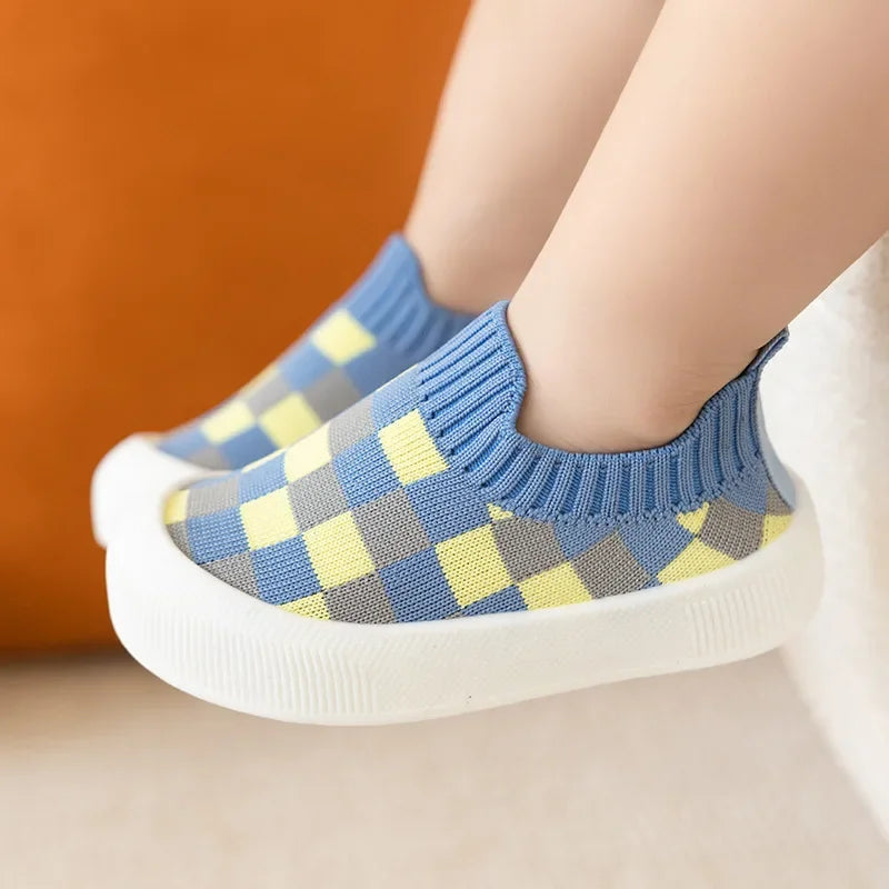 Tênis Infantil Slip On Xadrez Quadriculado com Solado Borracha