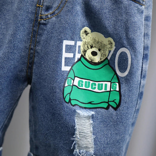 Bermuda Jeans Infantil Menino com Cós Elástico e Aplicação Urso