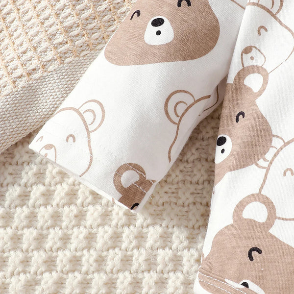 Conjunto Bebê  Menina 4 Peças Body Manga Longa Estampado Ursinho e Calça com Punho E Touca E Meias