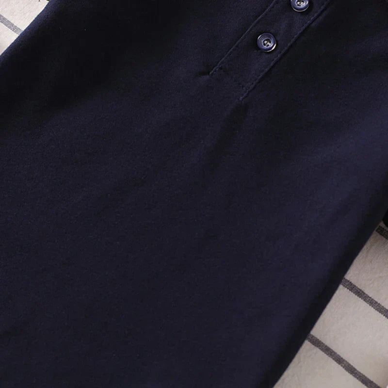 Camisa Polo Infantil Manga Curta Lisa com Gola Listrada e Botões