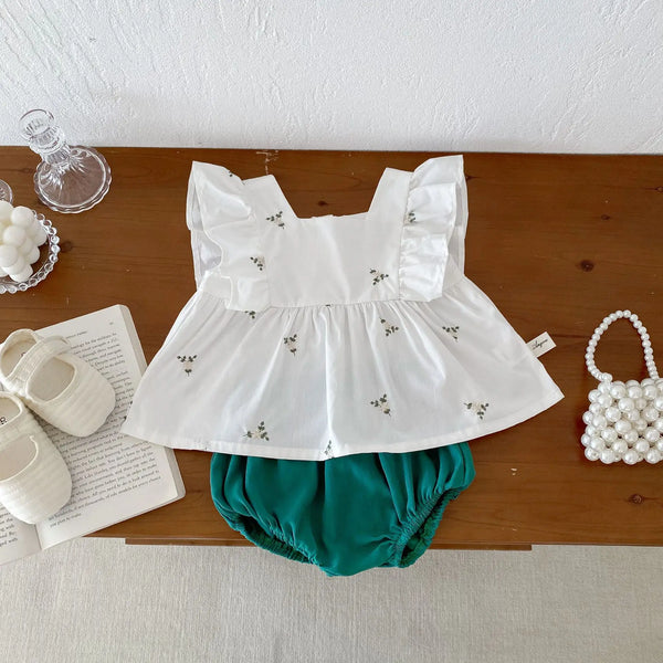 Conjunto Bebê  Menina 2 Peças Bata Branca com Babados e Short Bloomer