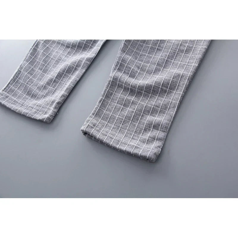 Conjunto Social Infantil Camisa com Gravata Preta e Branca + Calça Xadrez