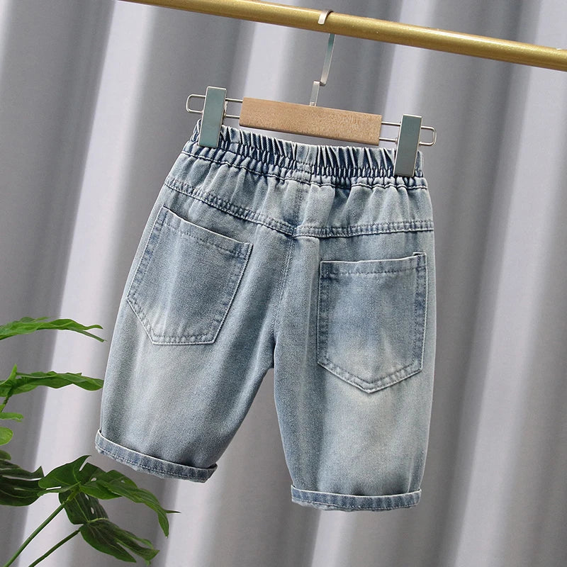 Bermuda Jeans Infantil Menino Destroyed com Cós Elástico e Barra Dobrada