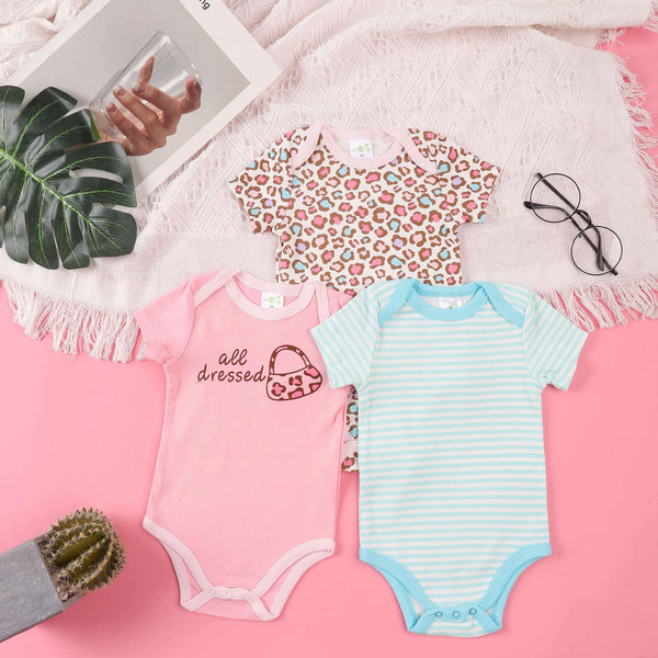 Kit Body Bebê Meninas Manga Curta Estampa Coelhinho 3 Peças