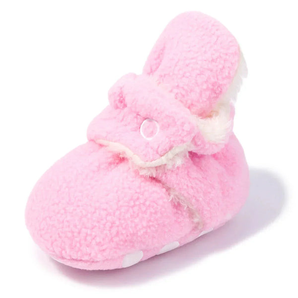 Sapatinho Bebê Tipo Botinha com Faixa Envolvente e Solado Estampado
