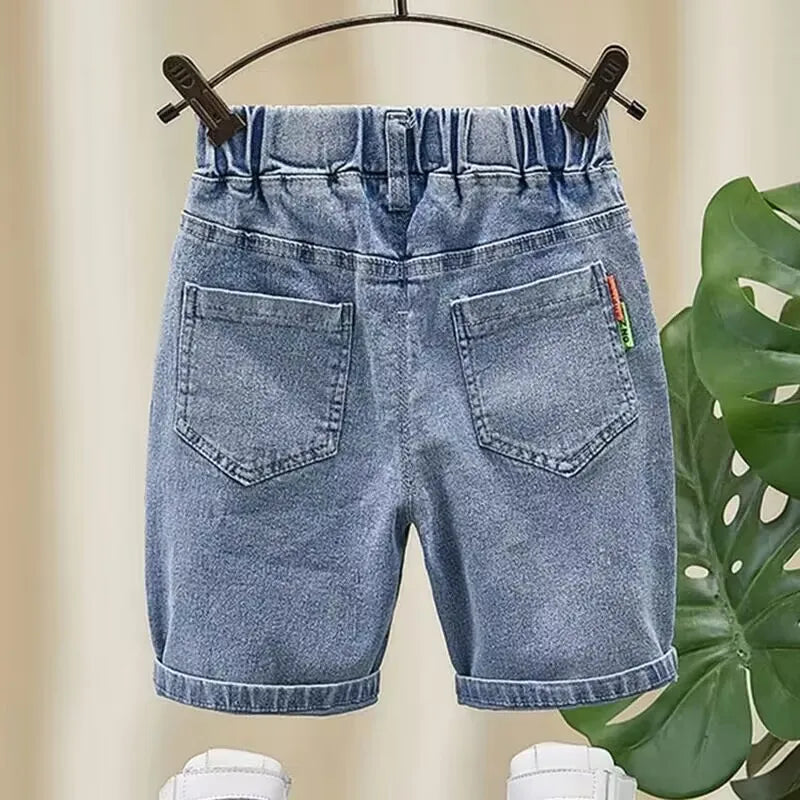 Bermuda Jeans Infantil com Cós Elástico e Patches Estilo Street