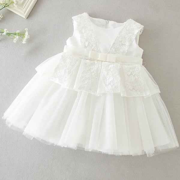 Vestido Bebê Menina Renda com Saia de Tule em Camadas e Cintura Marcada