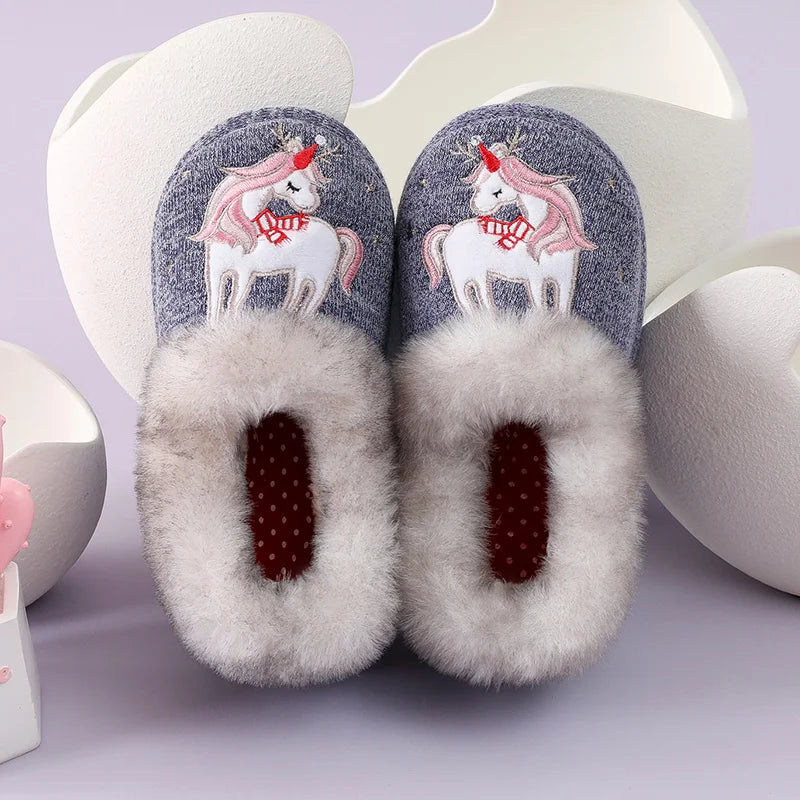 Pantufa Bebê Unissex de Pelúcia com Bordado E Forrada para Inverno
