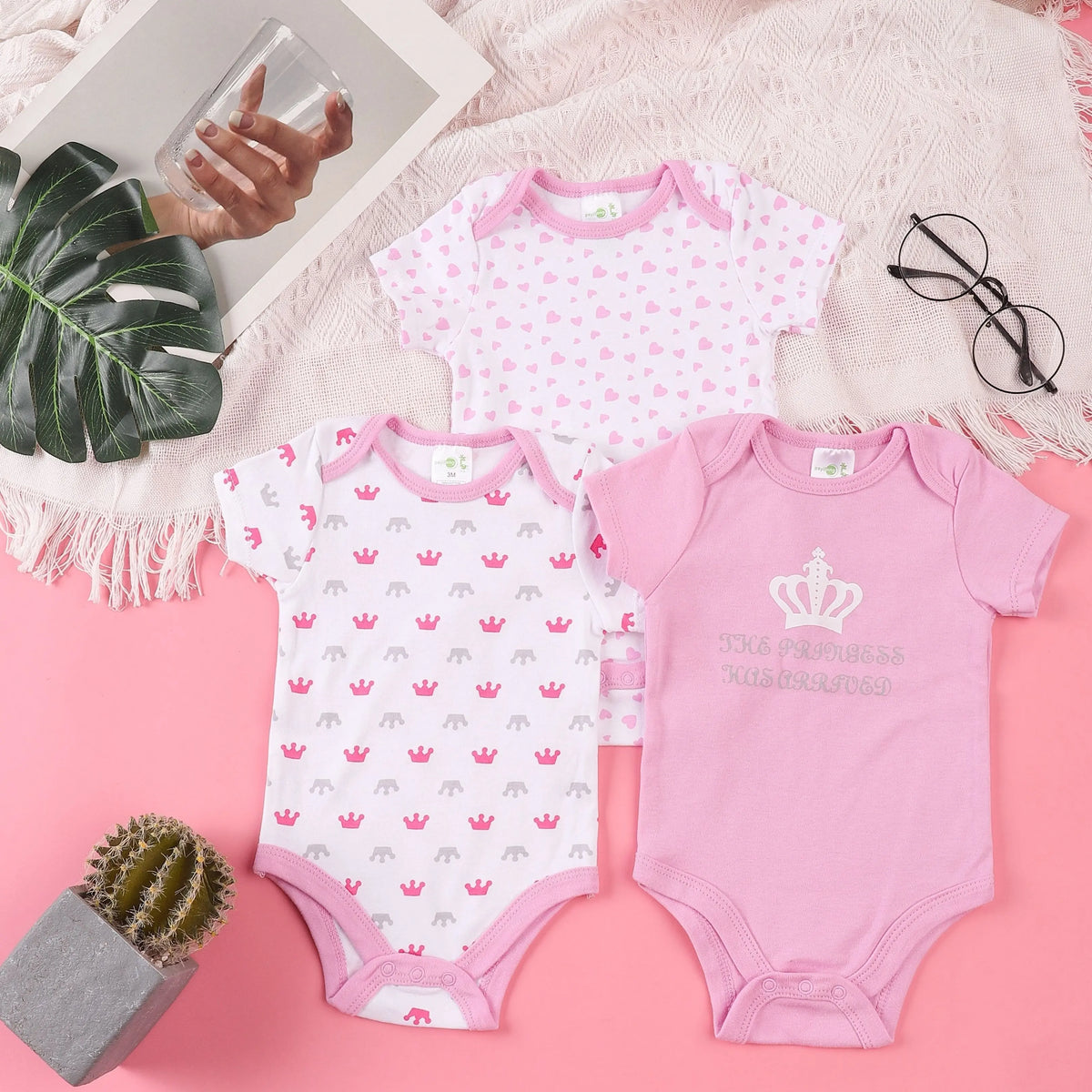 Kit Body Bebê Meninas Manga Curta Estampa Coelhinho 3 Peças