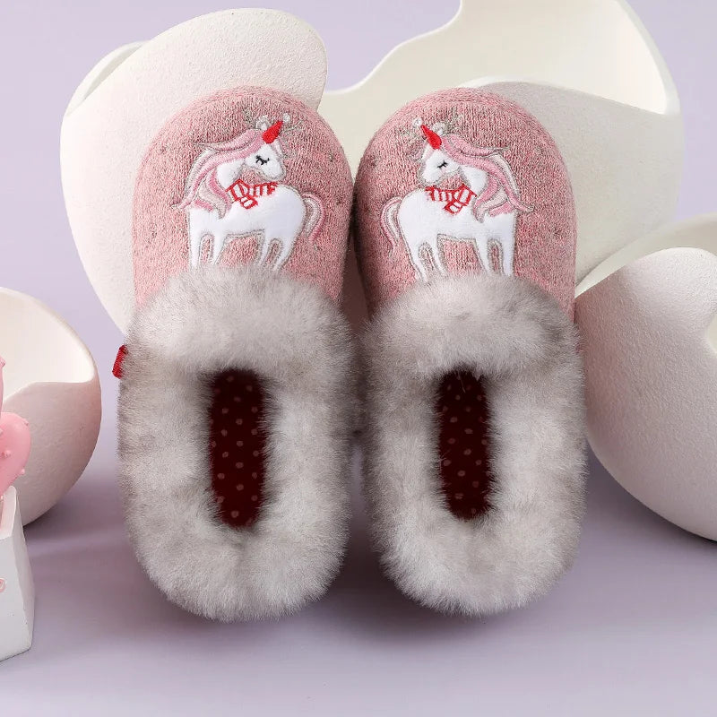 Pantufa Bebê Unissex de Pelúcia com Bordado E Forrada para Inverno