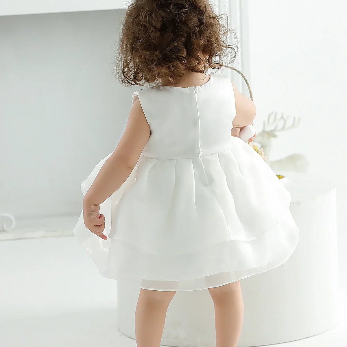 Vestido Menina Batizado Renda com Laço e Saia Rodada