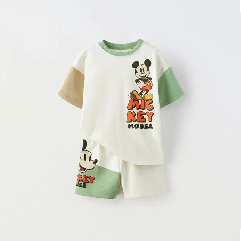 Conjunto Bebê Verão Camiseta Manga Curta e Short com Estampa