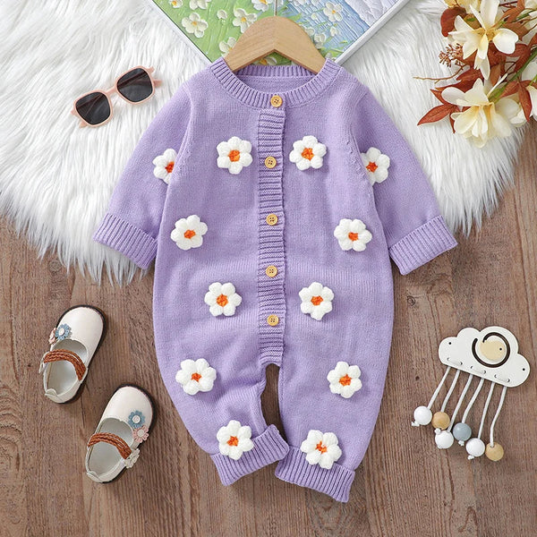 Macacão Tricô Bebê Menina – Manga Longa e Botões