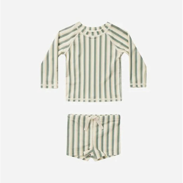Conjunto Praia Infantil 2 Peças Camiseta Manga Longa e Short de Banho Listrado